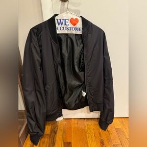 Men’s pacsun black bomber jacket - size L
